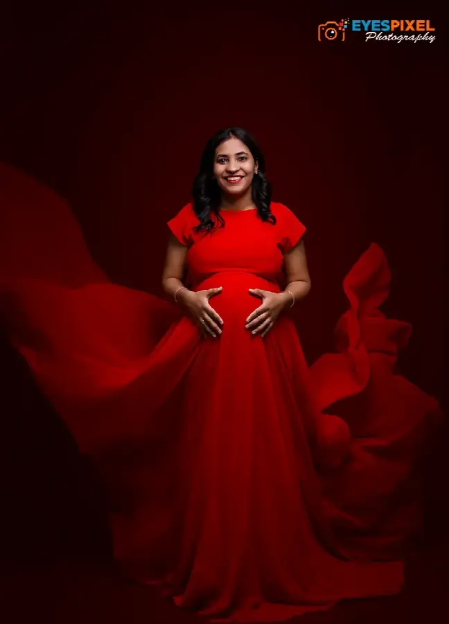 Maternity Photography in Pune by Eyes Pixel